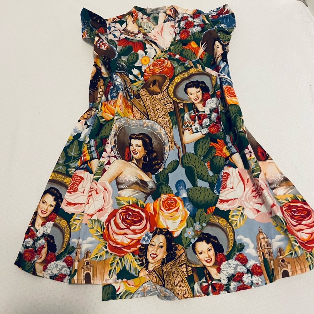 MIXED UP Girls Wrap Dress, size 6